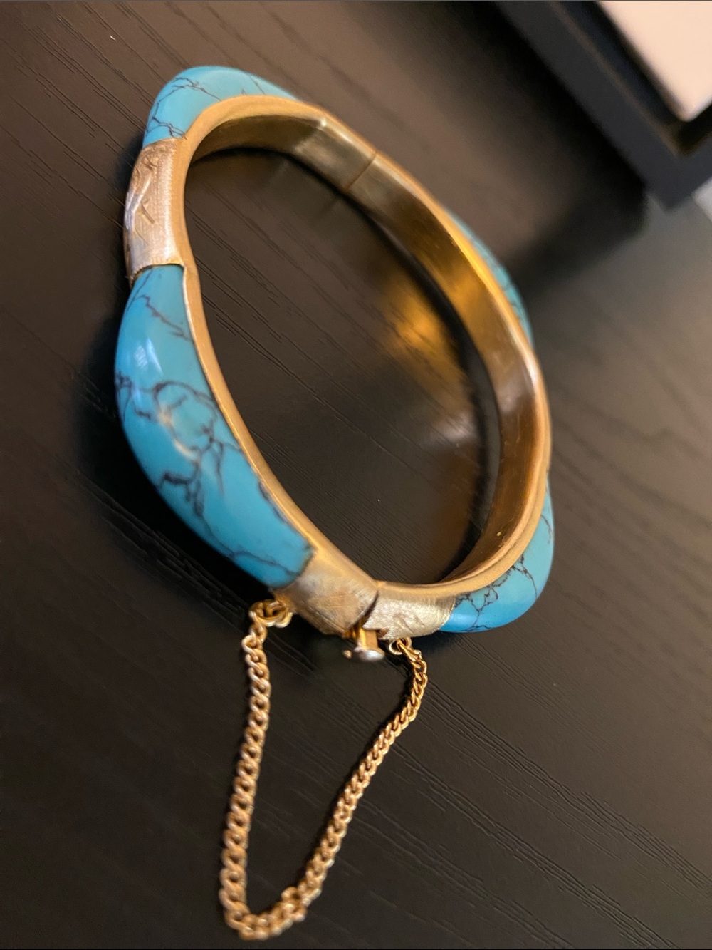 Vintage 60’s Faux Turquoise and Gold Tone Bangle Bracelet - Picture 7 of 7